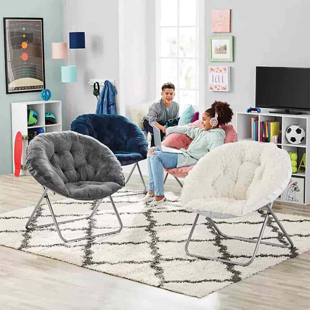 PlushSaucerChair4-min